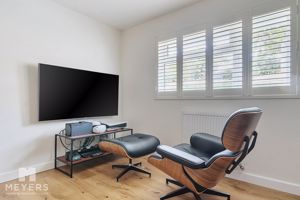 Photo 14- click for photo gallery